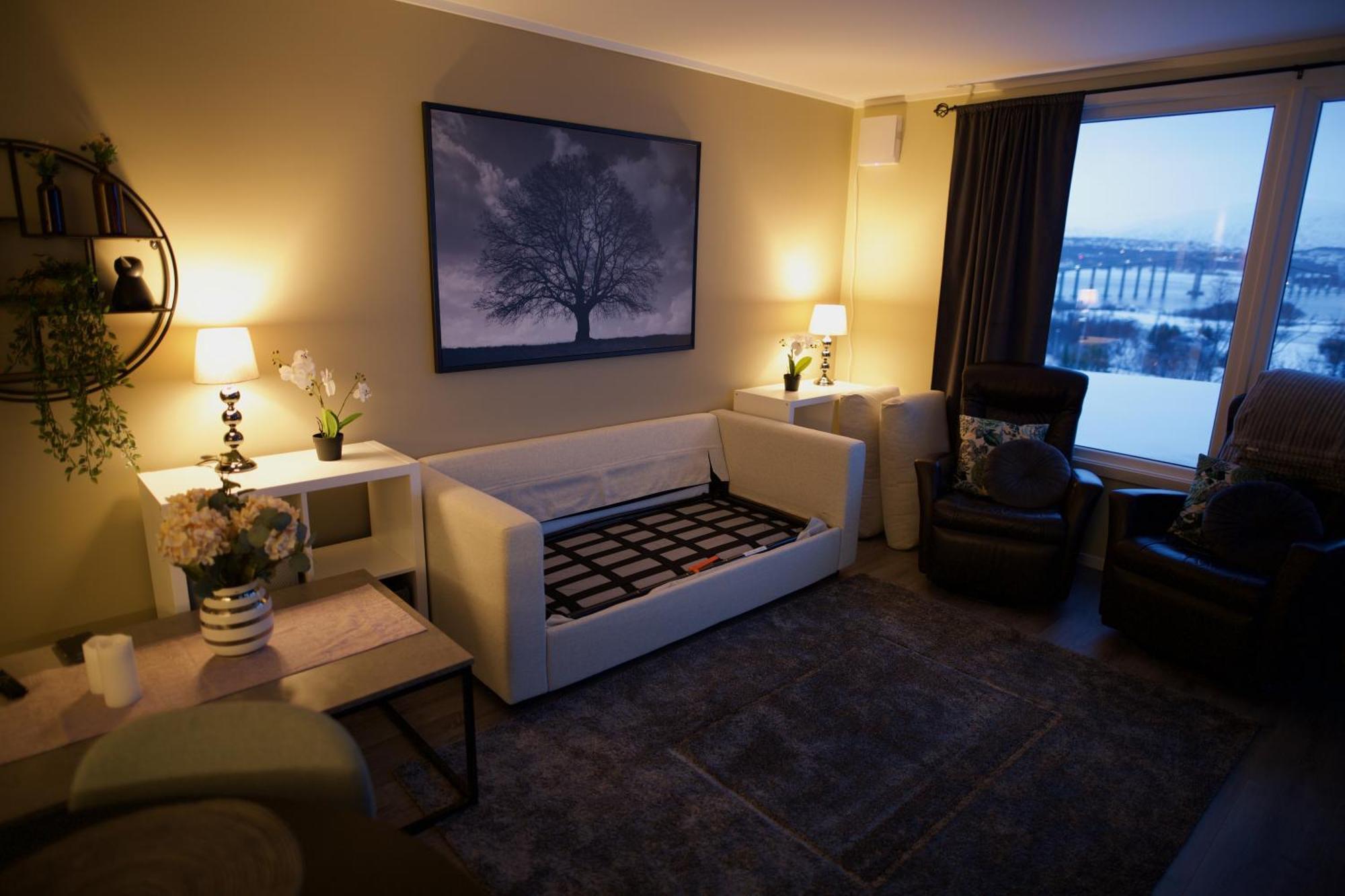 Apartment Med 1 Soverom I Tromso/kvaloysletta Med Flott Beliggenhet Og God Utsikt. Kort Vei Til Flyplass. Kvaloysletta